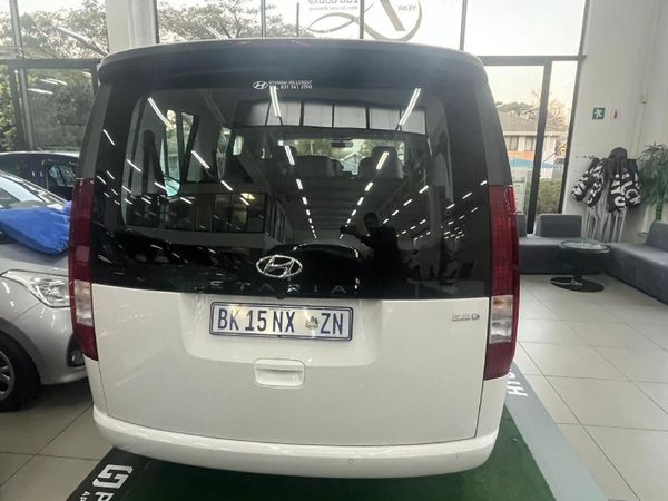 2023-Hyundai-Staria-22d-Executive-Auto image:24