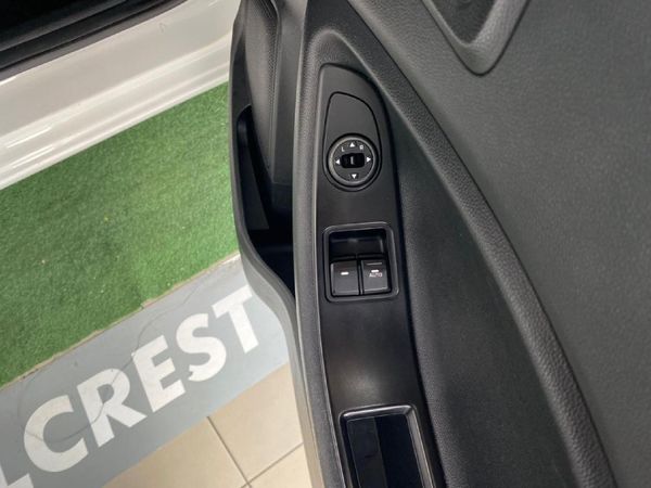 2018-Hyundai-i20-12-Motion image:11