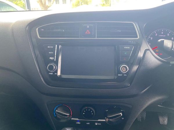 2018-Hyundai-i20-12-Motion image:15