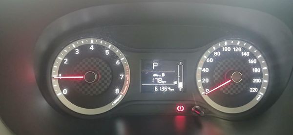 2021-Hyundai-Grand-i10-10-Motion-Auto image:10