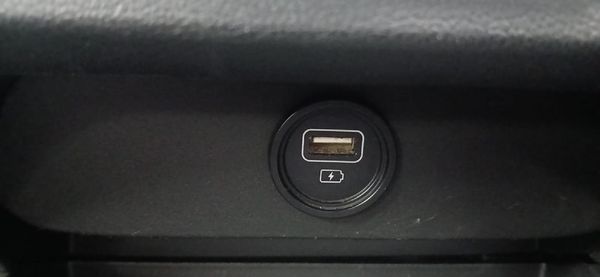 2021-Hyundai-Grand-i10-10-Motion-Auto image:15