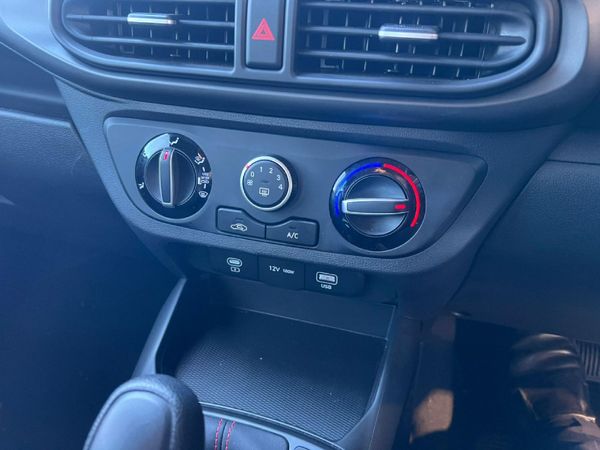 2025-Hyundai-Grand-i10-12-Motion-Auto image:15