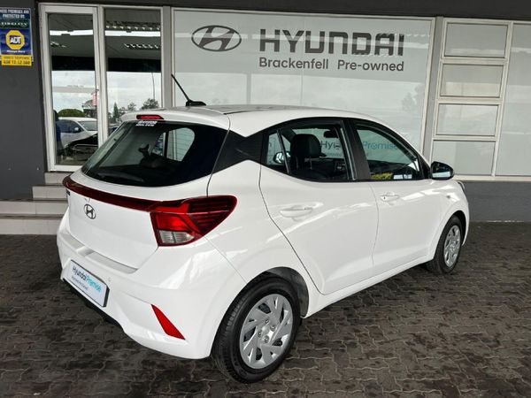 2025-Hyundai-Grand-i10-12-Motion-Auto image:3