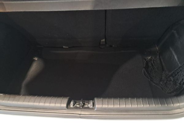 2023-Hyundai-Grand-i10-10-Fluid image:11