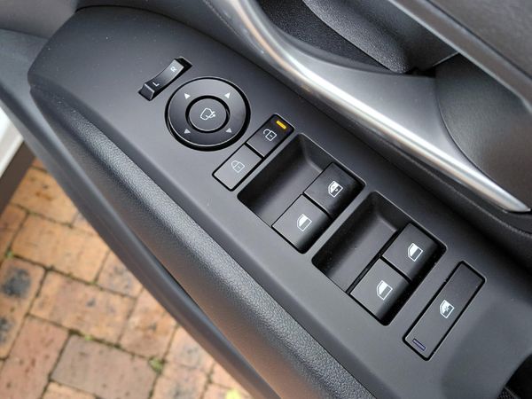 2026-Hyundai-Tucson-20-Premium-Auto image:3