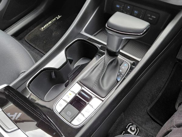 2026-Hyundai-Tucson-20-Premium-Auto image:4