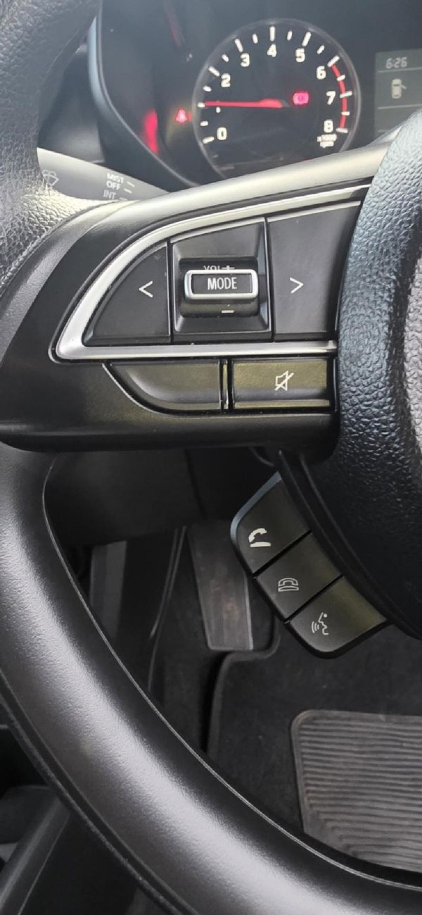 2025-Suzuki-Swift-12-GL image:12