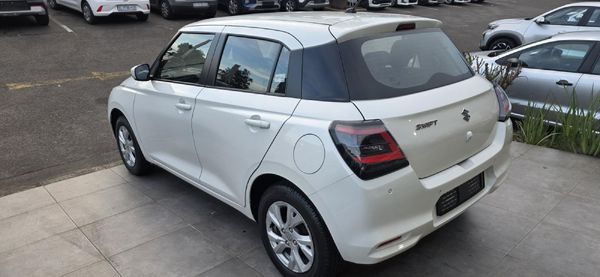 2025-Suzuki-Swift-12-GL image:5