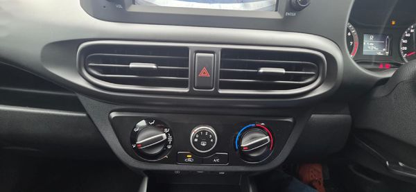 2024-Hyundai-Grand-i10-10-Motion image:13
