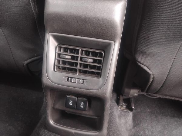 2025-Toyota-Starlet-15-XS-Auto image:9