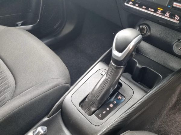 2025-Toyota-Starlet-15-XS-Auto image:20