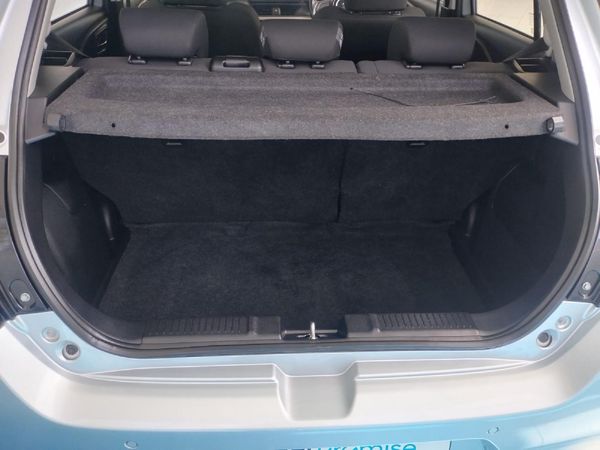 2025-Suzuki-Swift-12-GL image:10