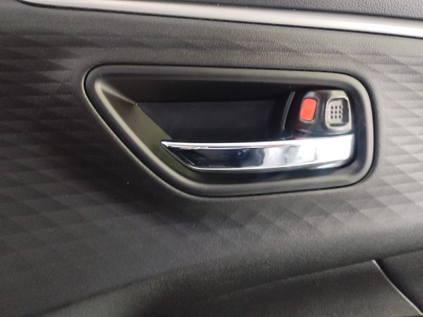 2025-Suzuki-Swift-12-GL image:23