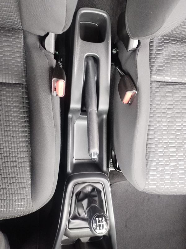 2025-Suzuki-Swift-12-GL image:10