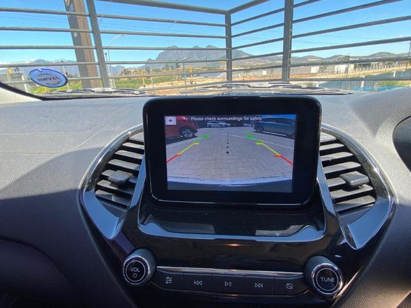 2020-Ford-Figo-15Ti-VCT-Titanium-5-dr image:16