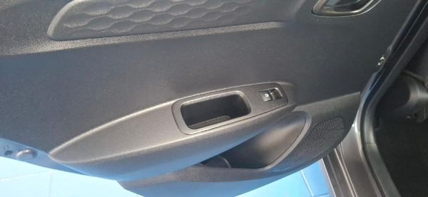 2025-Hyundai-Grand-i10-10-Motion image:21