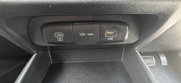 2024-Hyundai-Grand-i10-10-Motion image:18
