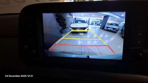 2024-Hyundai-Grand-i10-10-Motion image:4