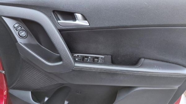 2019-Hyundai-Creta-16-Executive image:15