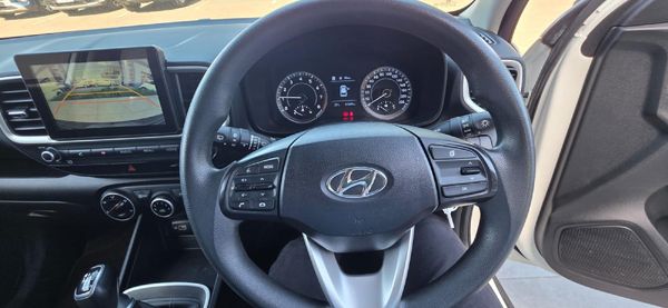 2022-Hyundai-Venue-10-TGDI-Motion image:19