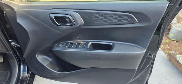 2023-Hyundai-Grand-i10-12-Motion-Auto image:19