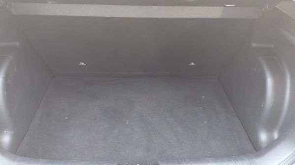 2022-Hyundai-Venue-10-TGDI-Fluid image:5
