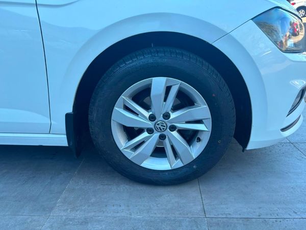 2020-Volkswagen-Polo-10-TSI-Comfortline image:9