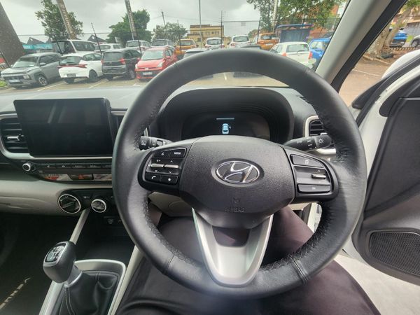 2024-Hyundai-Venue-10-TGDI-Motion image:11