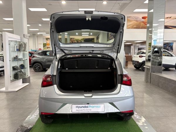 2023-Hyundai-i20-12-Motion image:8