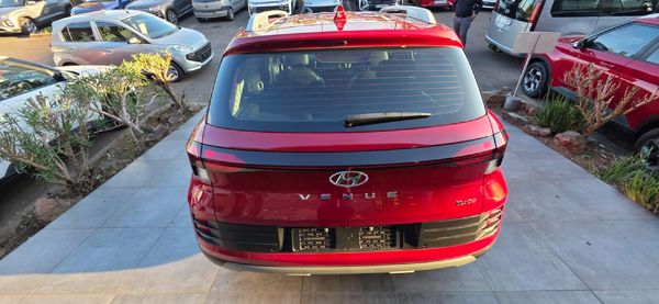 2023-Hyundai-Venue-10-TGDI-Fluid-DCT image:2
