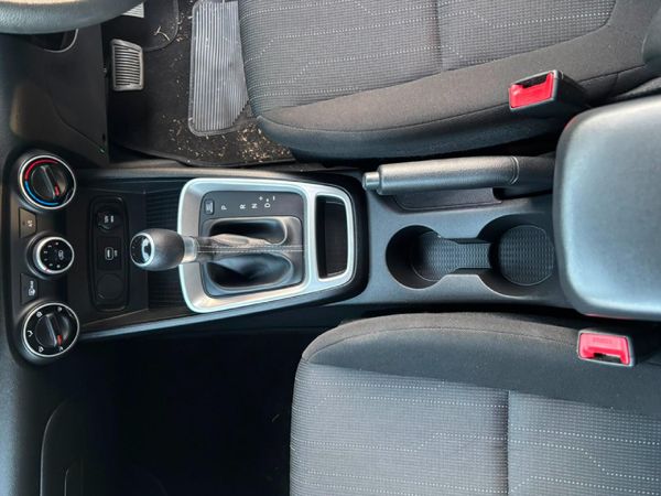 2020-Hyundai-Venue-10-TGDI-Motion-Auto image:16
