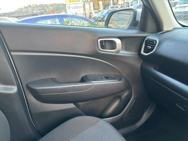 2020-Hyundai-Venue-10-TGDI-Motion-Auto image:22