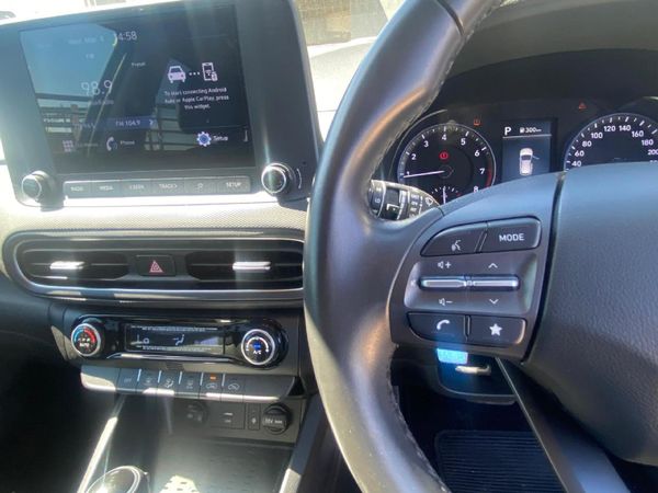 2023-Hyundai-Kona-20-Executive-IVT image:4