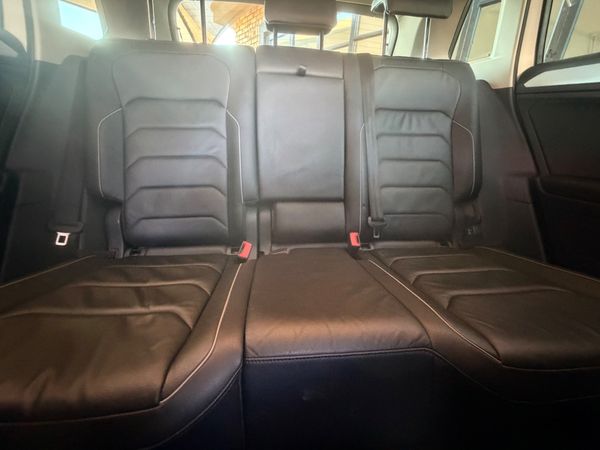 2018-Volkswagen-Tiguan-20-TDI-Comfortline-4Motion-Auto image:11