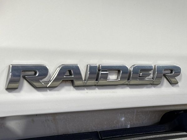 2023-Toyota-Hilux-24-GD-6-Raider-4x4-Auto-Double-Cab image:11
