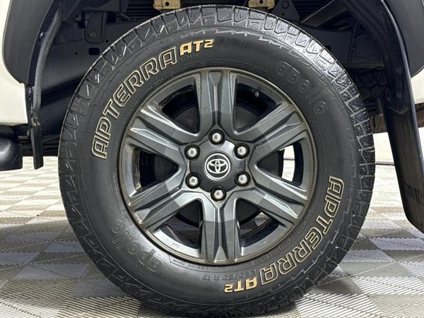 2023-Toyota-Hilux-24-GD-6-Raider-4x4-Auto-Double-Cab image:6