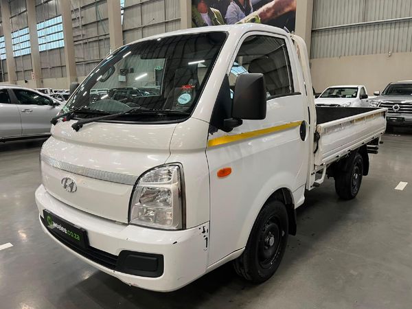2022-Hyundai-H100-Bakkie-26D-Dropside image:6