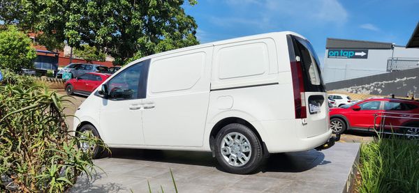 2026-Hyundai-Staria-22d-Auto image:14