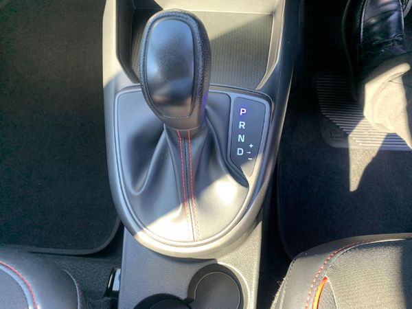 2026-Hyundai-Grand-i10-12-Motion-Auto image:8