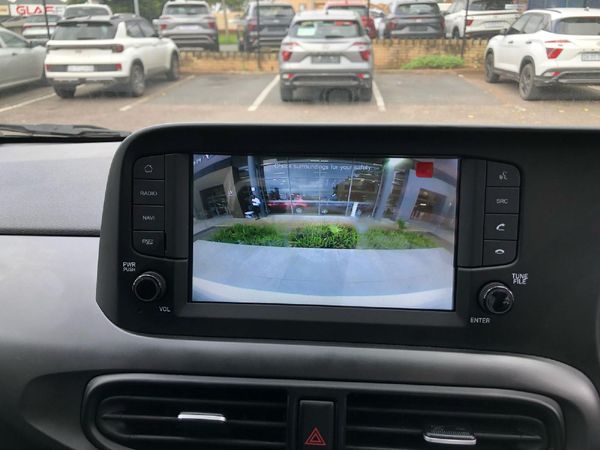 2026-Hyundai-Grand-i10-12-Motion-Auto image:7