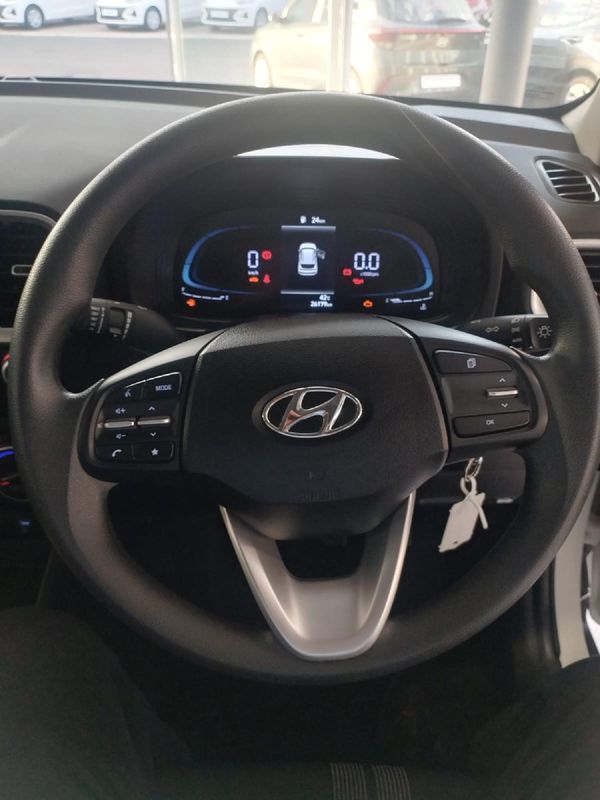 2020-Hyundai-Venue-10-TGDI-Motion image:10