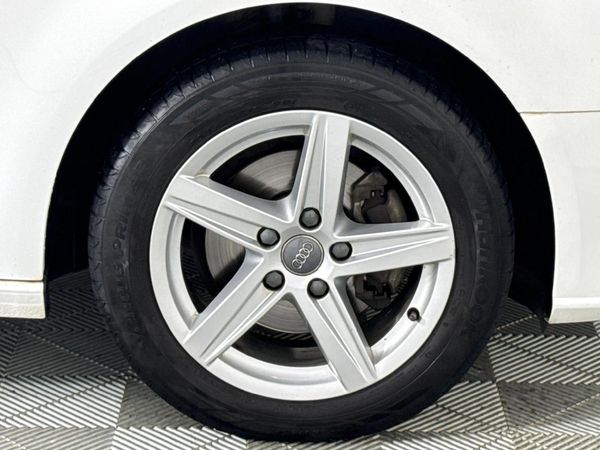 2020-Audi-A3-Sportback-10-TFSI-Auto-30-TFSI image:4
