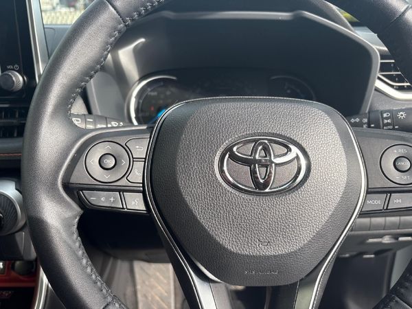 2025-Toyota-RAV4-25-GX-R-Hyrbid-CVT-E-Four image:8