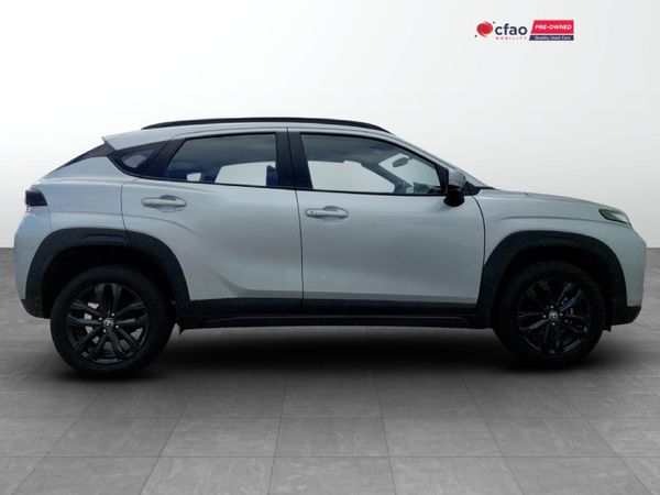 2025-Toyota-Starlet-Cross-15XS image:2