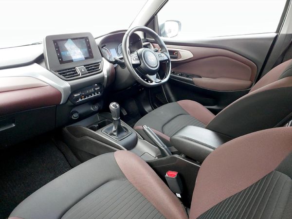 2025-Toyota-Starlet-Cross-15XS image:6