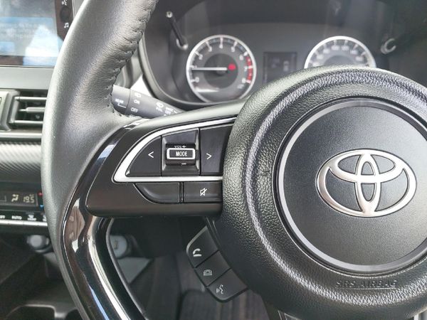 2025-Toyota-Starlet-Cross-15XS image:8