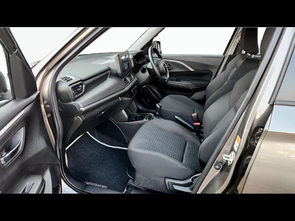 2025-Suzuki-Swift-12-GL image:19