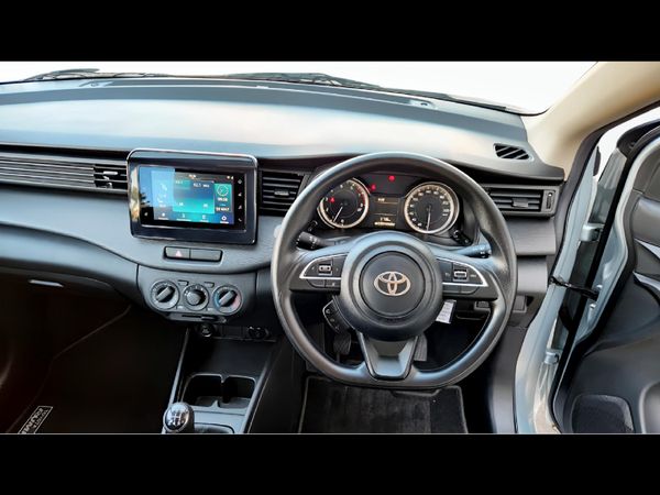 2025-Toyota-Rumion-15-SX image:26