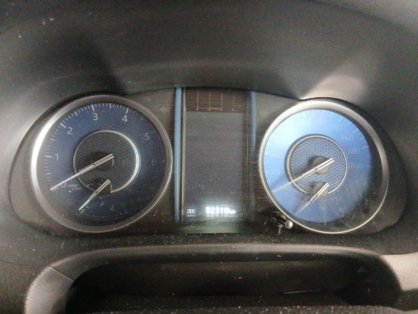2021-Toyota-Fortuner-28-GD-6-Raised-Body-Auto image:10
