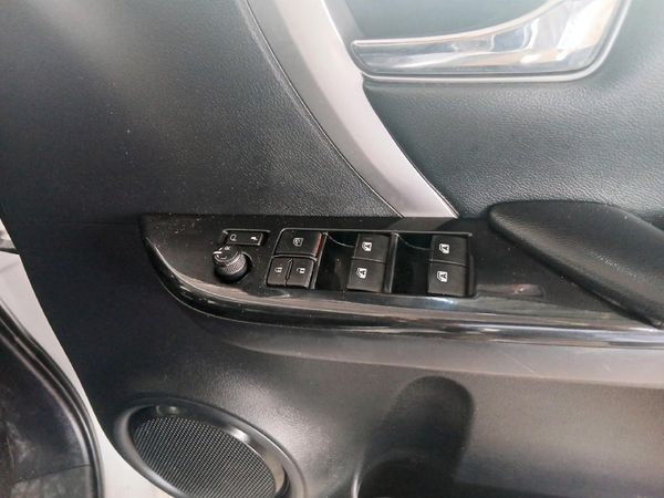 2021-Toyota-Fortuner-28-GD-6-Raised-Body-Auto image:22